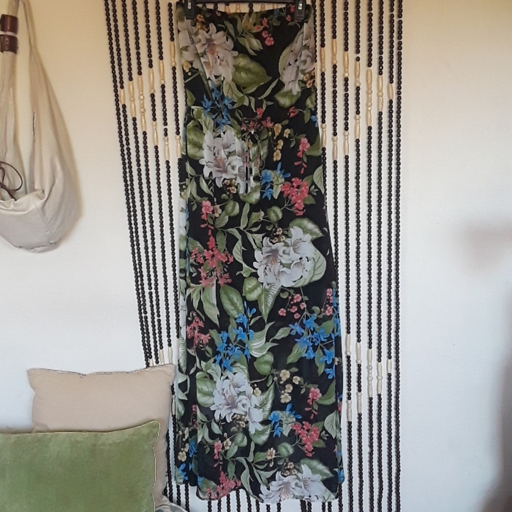 Beautiful Bobeau Dress - Picture 2 of 7